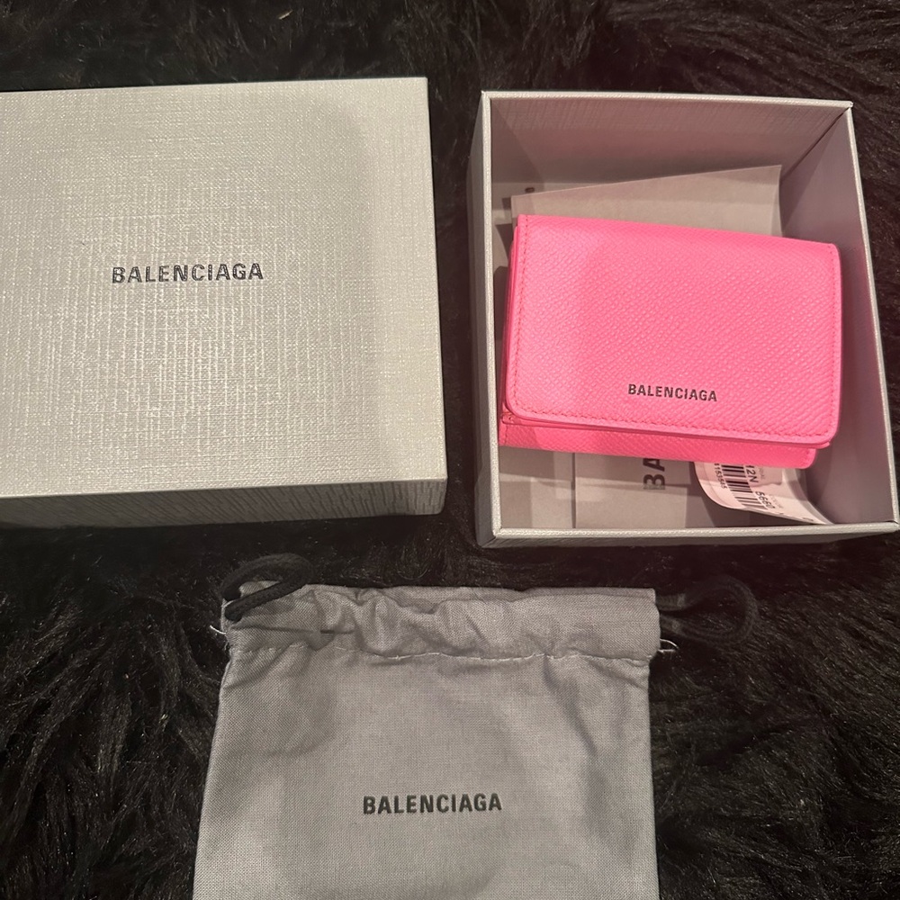 Brand New cute Authentic Balenciaga wallet